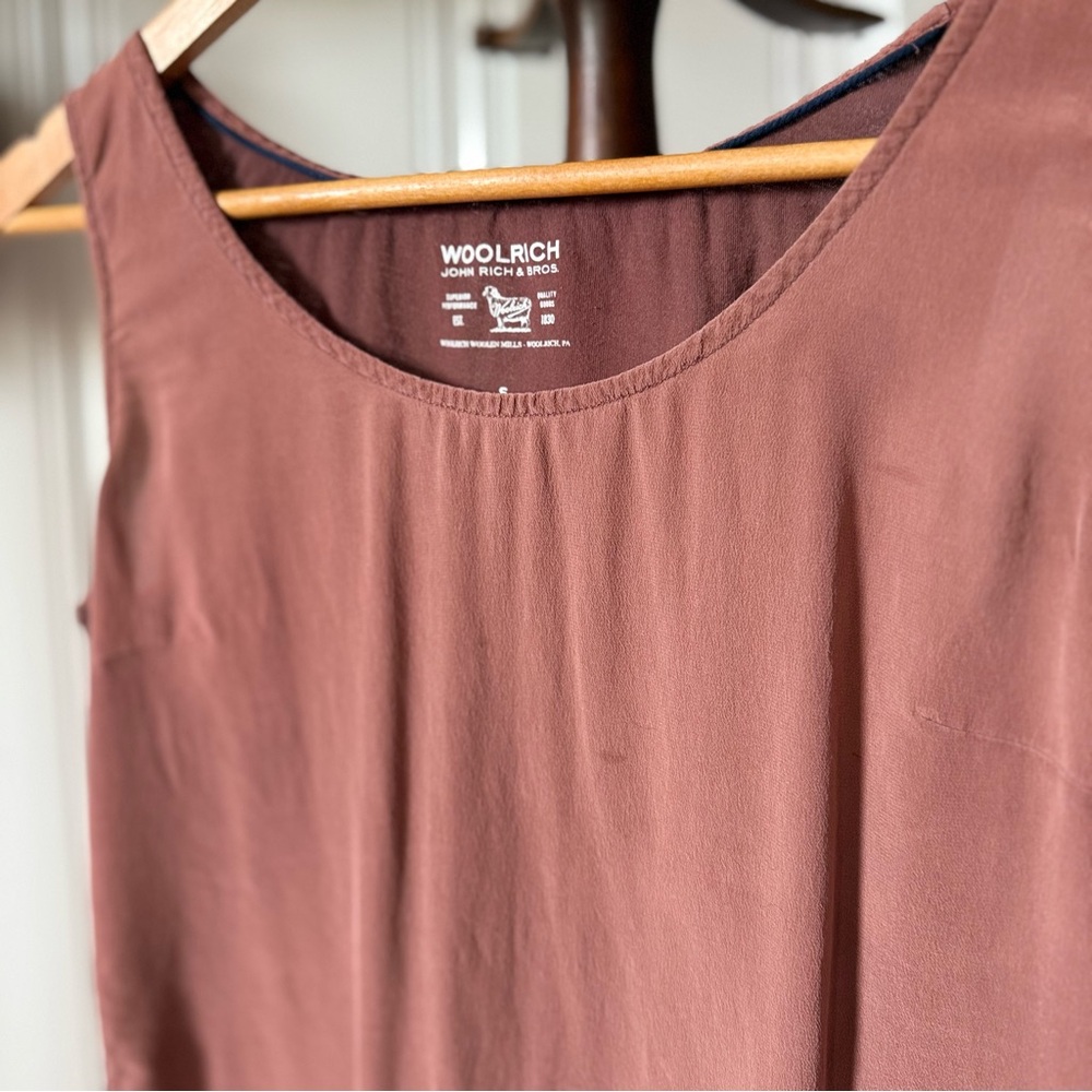 Woolrich Silk Sleeveless Lounge Top - Picture 4 of 7